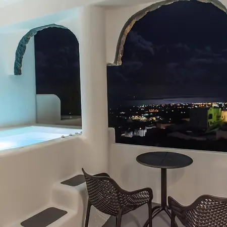 Black Shade Apartment *