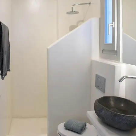 Black Shade 아파트 산토리니